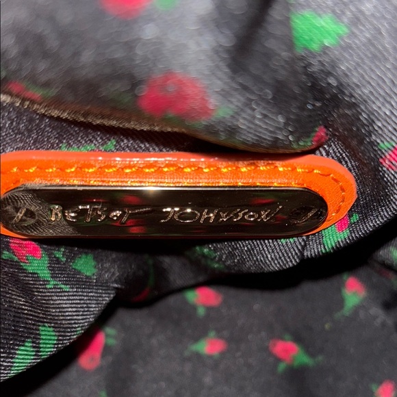 Betsy Johnson Pumpkin Purse Pocketbook - Picture 4 of 7